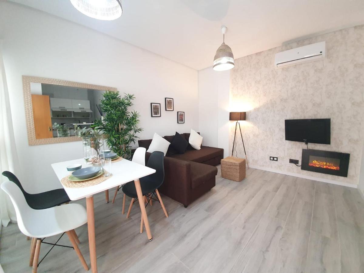 Apartamentos Alamos Málaga Eksteriør billede
