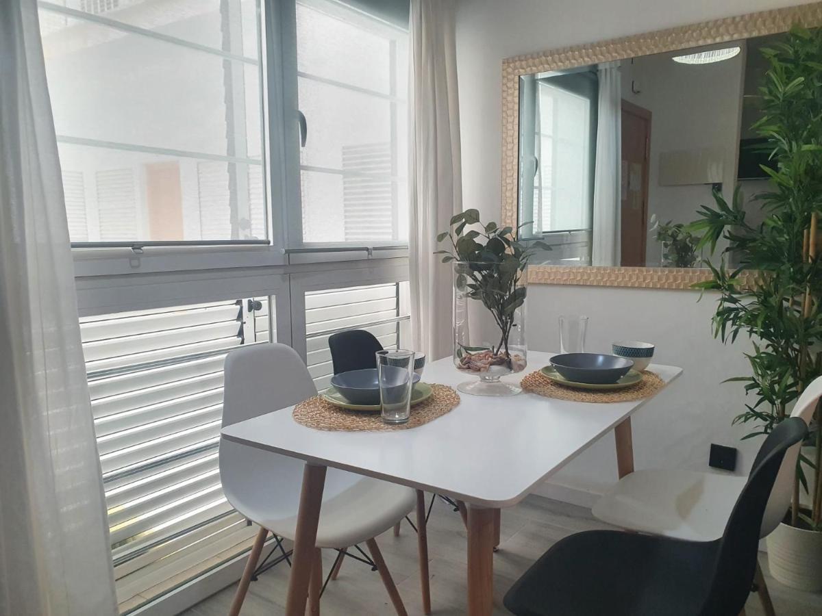 Apartamentos Alamos Málaga Eksteriør billede